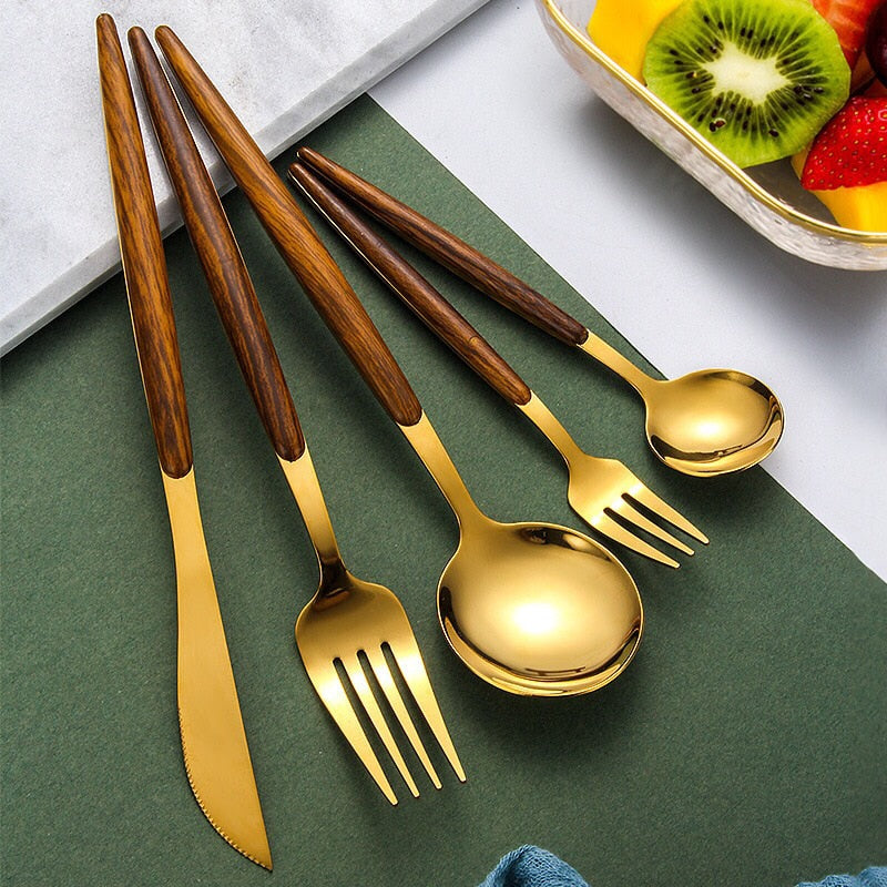5 Piece Cutlery Set with Wood Handle