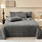 Soft Quilted Throw Blanket for Bed and Sofa Bedspread Cover