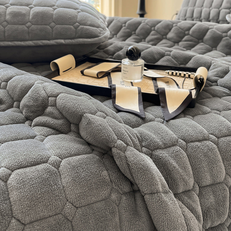 Soft Quilted Throw Blanket for Bed and Sofa Bedspread Cover