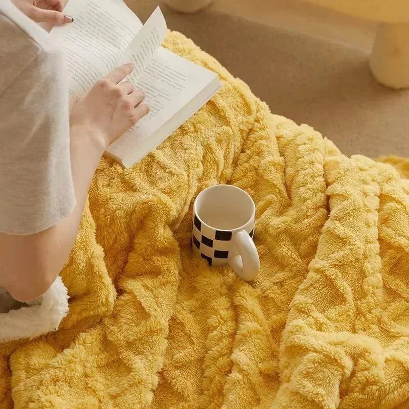Soft Lambswool Sherpa Throw Blanket with Microfleece Layer