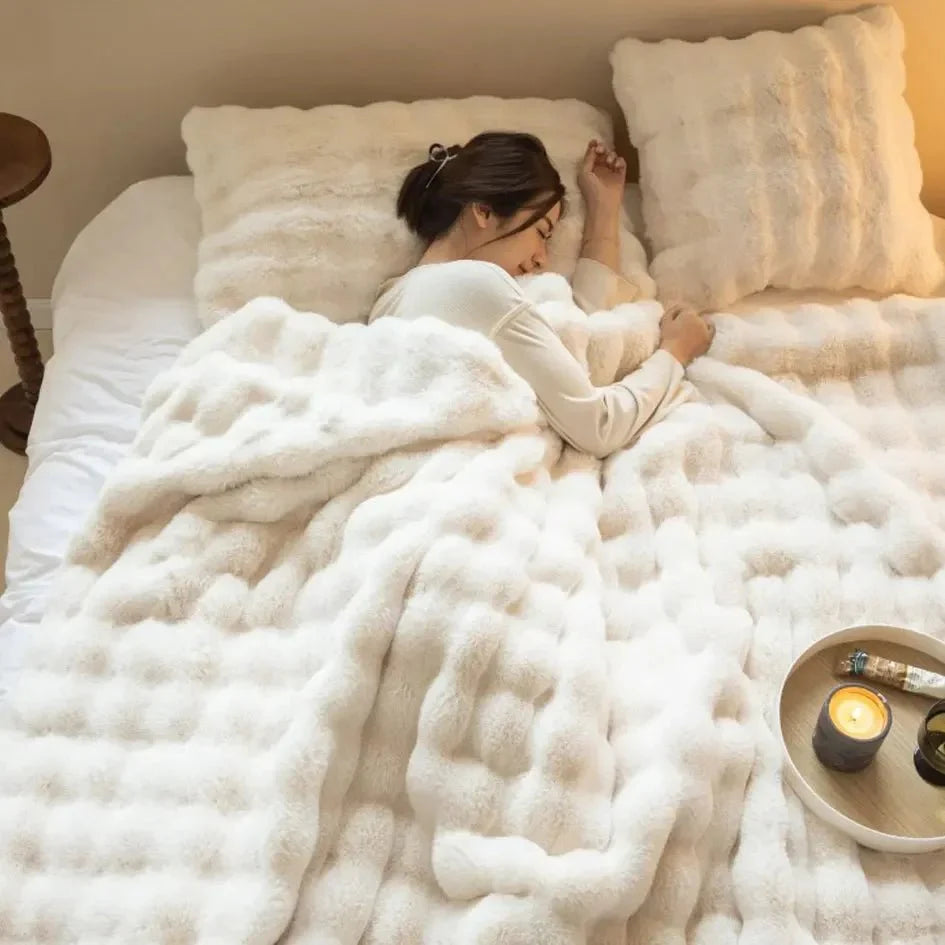 Luxury Plush Winter Blanket Throw Ultra Soft Warm Faux Fur Bed