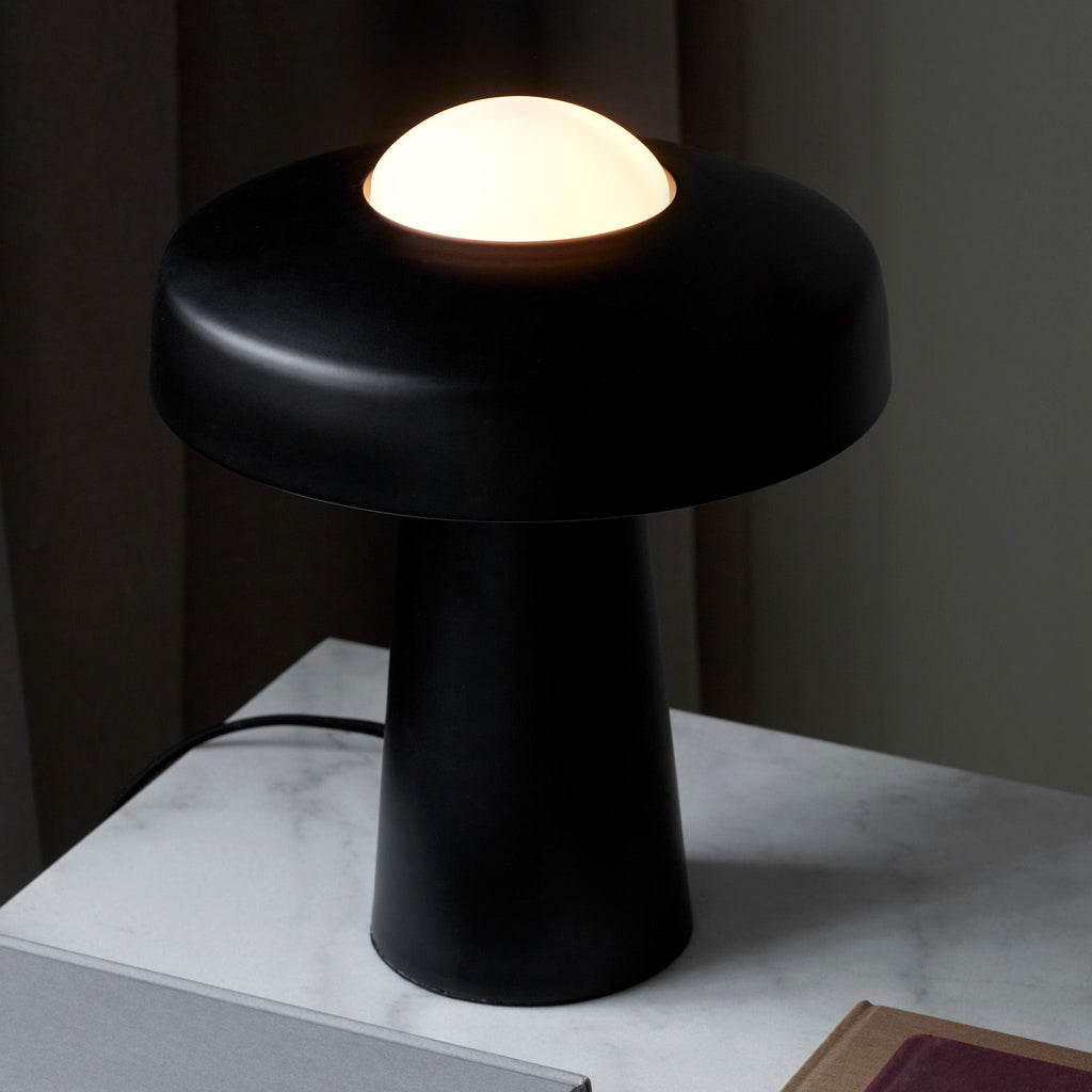 Modern Mushroom LED Table Lamp with Matte Finish